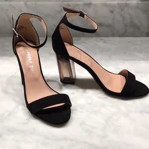 MADDEN GIRL LUCITE BLOCK SANDALS HEELS ANKLE STRAP
